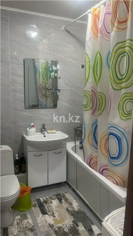 Продажа 2-комнатной квартиры, 59 м², ул. Байтерекова, дом  85 в Алматы - фото 3