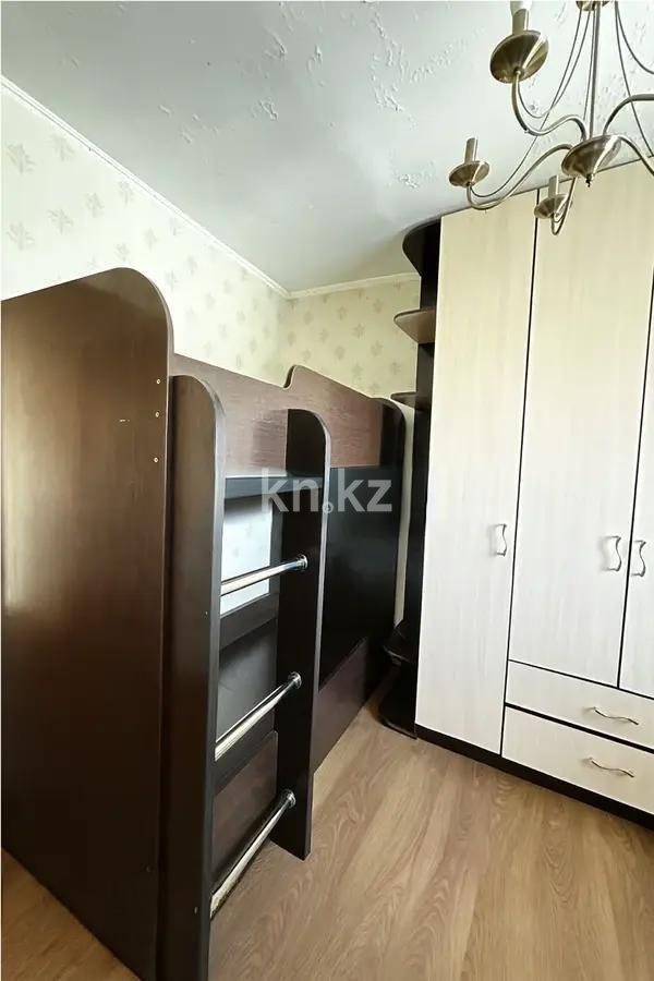 Продажа 3-комнатной квартиры, 50 м², ул. Есенберлина, дом  28 в Астане - фото 3