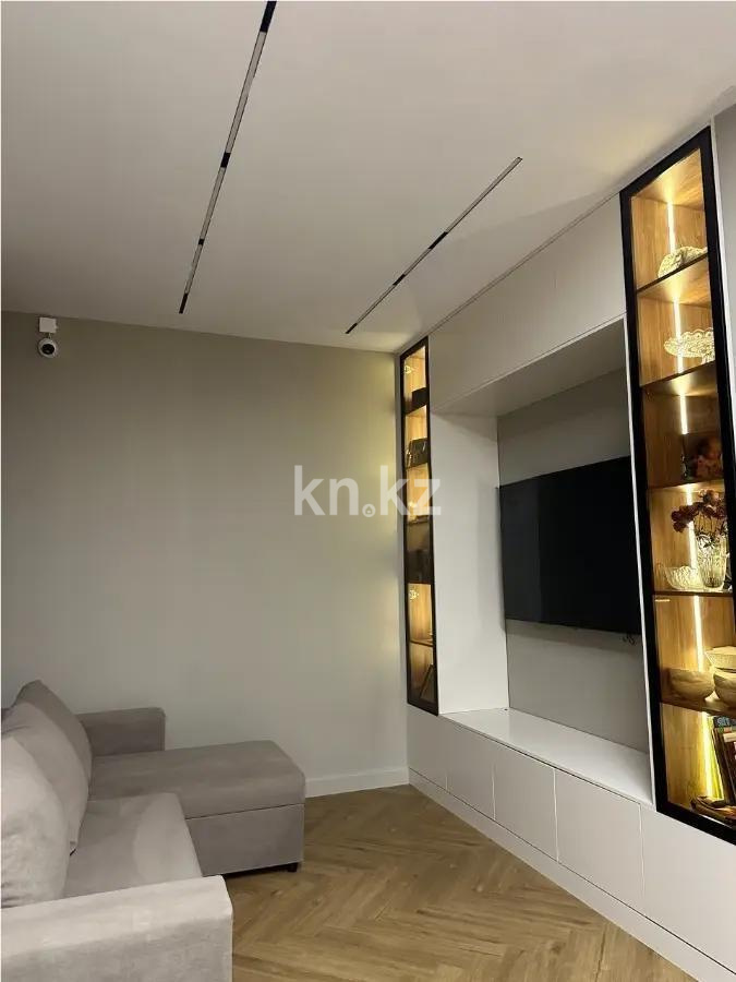 Продажа 2-комнатной квартиры, 55 м², ул. Мухамедханова, дом  6 в Астане