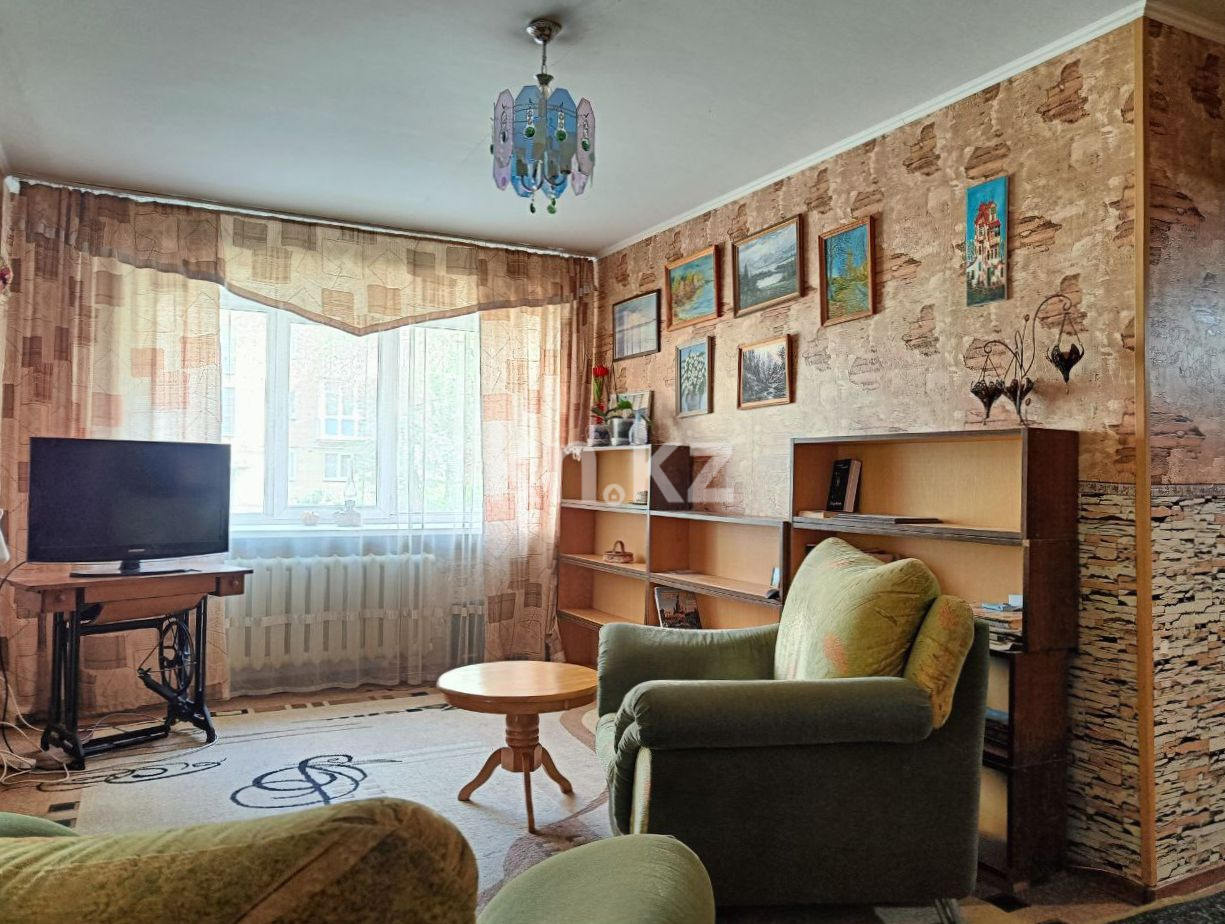 Продажа 3-комнатной квартиры, 63.5 м², пр. Ауэзова, дом  6 в Усть-Каменогорске