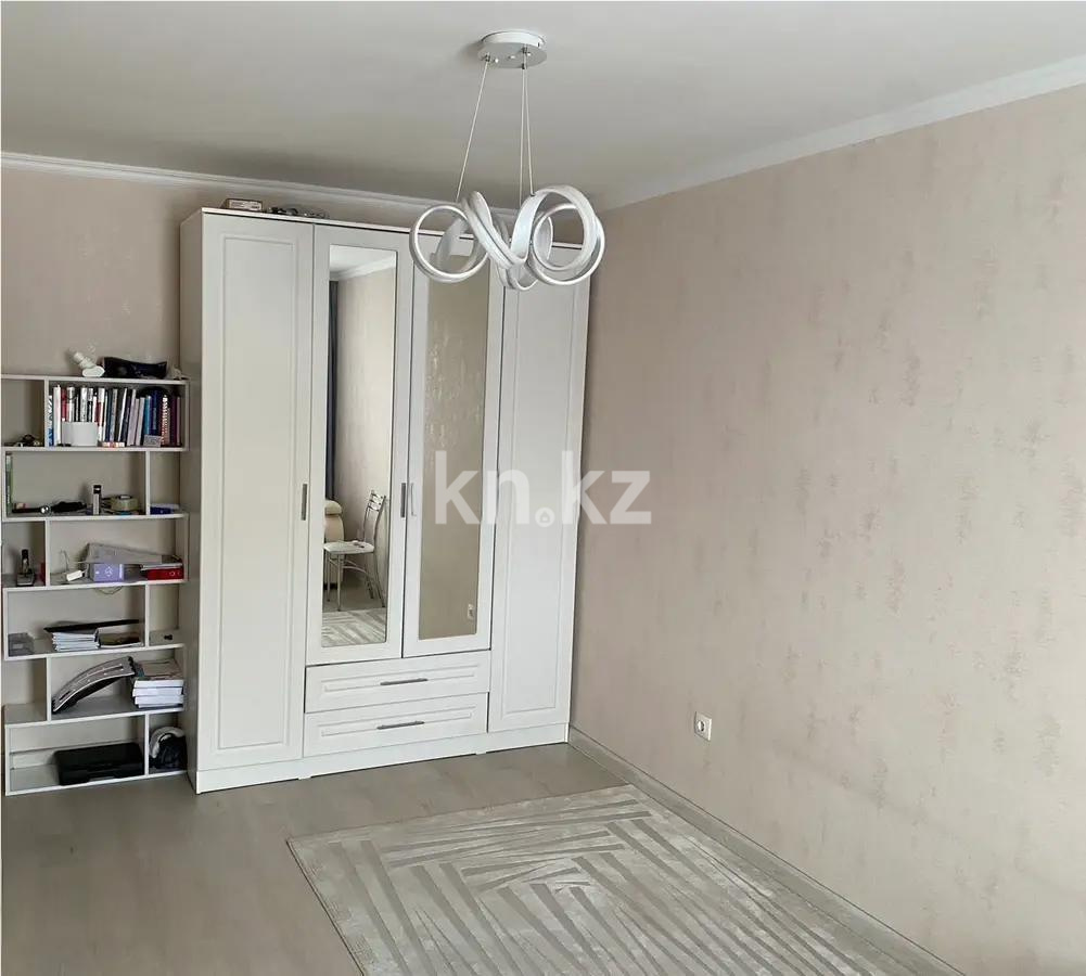 Продажа 1-комнатной квартиры, 38 м², ул. Казыбек би, дом  11/1 в Астане - фото 2