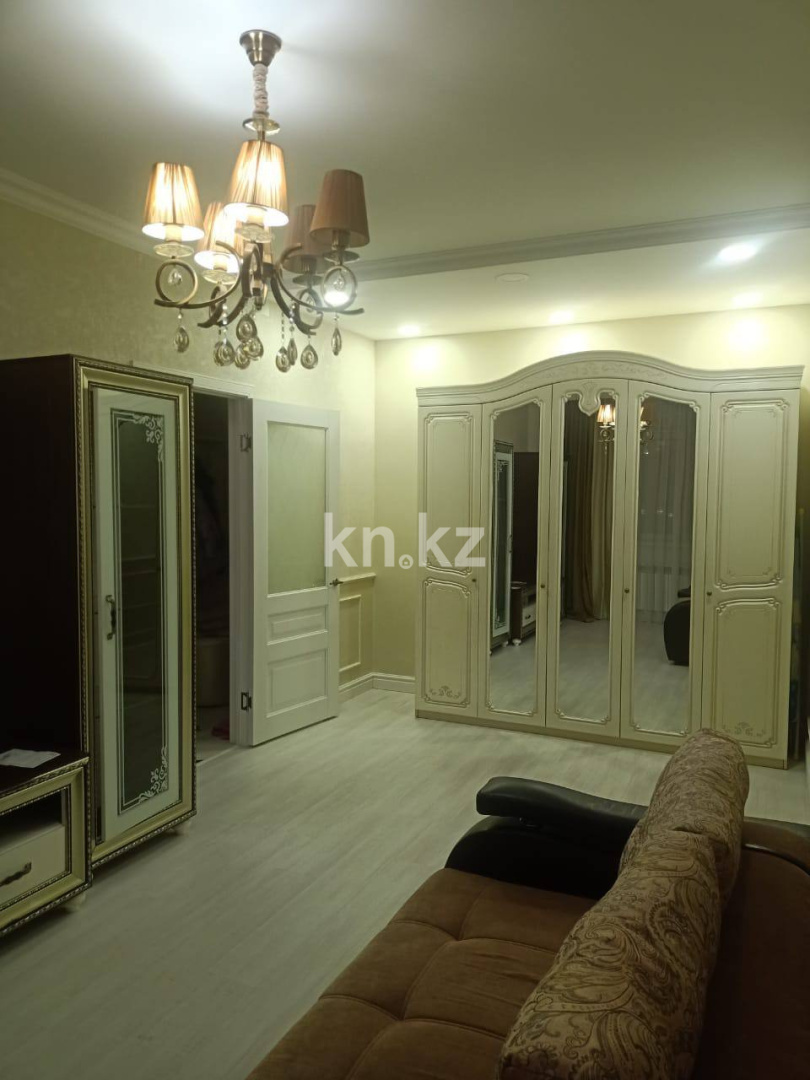 Аренда 1-комнатной квартиры, 38 м², ул. Бухар жырау, дом  36 в Астане - фото 2