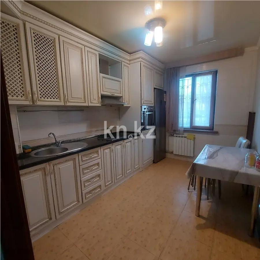 Продажа 3-комнатной квартиры, 79.4 м², мкр-н Аксай-1а, дом  33 в Алматы - фото 3