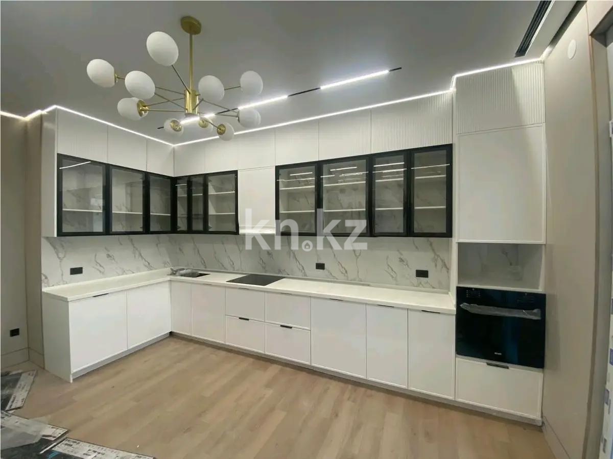 Продажа 2-комнатной квартиры, 78 м², ул. Утеген батыра, дом  11в в Алматы - фото 2