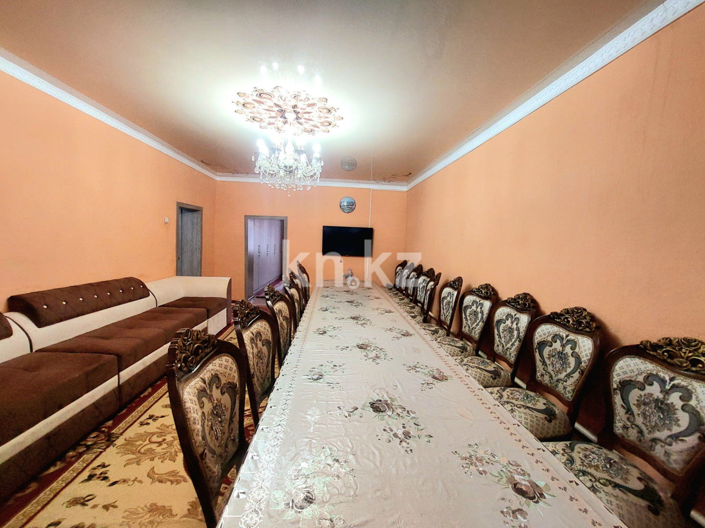 Продажа 4-комнатного дома, 200 м², ул. Толе би, дом  80 в Шымкенте - фото 4