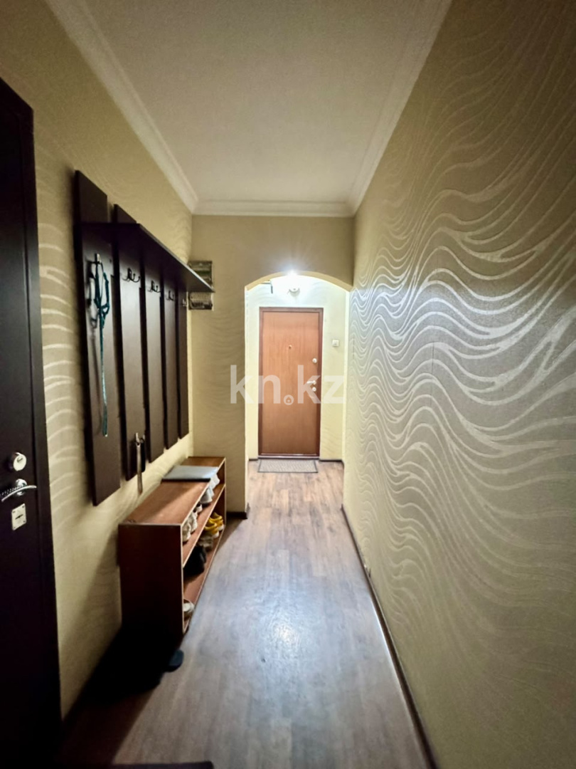 Продажа 4-комнатной квартиры, 90 м² в Караганде - фото 22