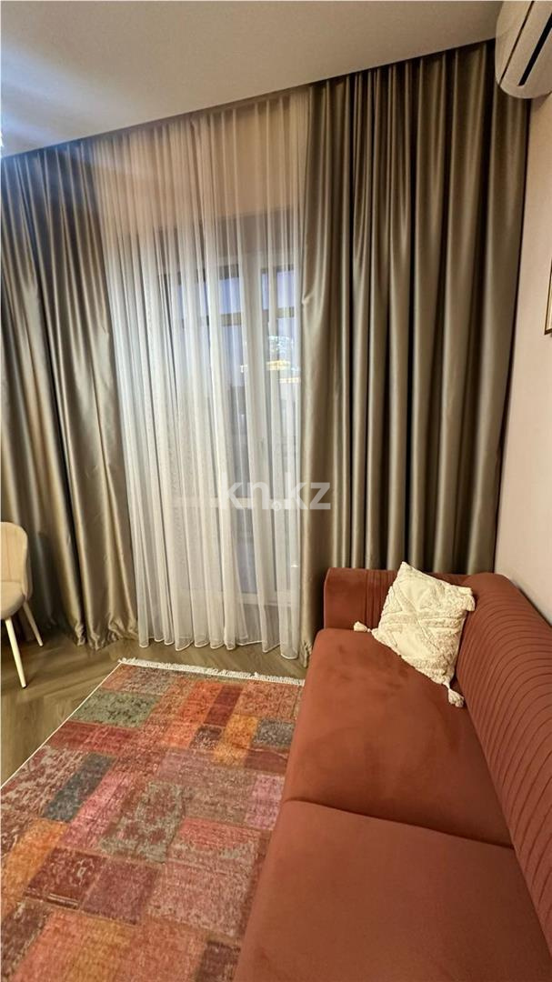 Продажа 2-комнатной квартиры, 67 м², ул. Муканова в Караганде - фото 3