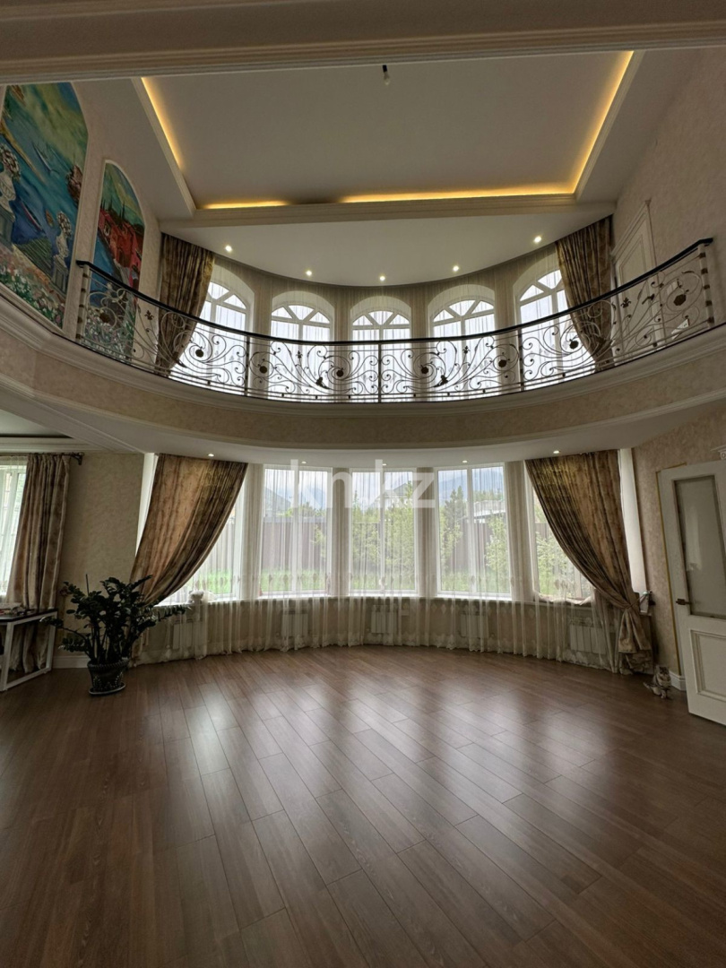Продажа 10-комнатного дома, 605 м² в Алматы - фото 8