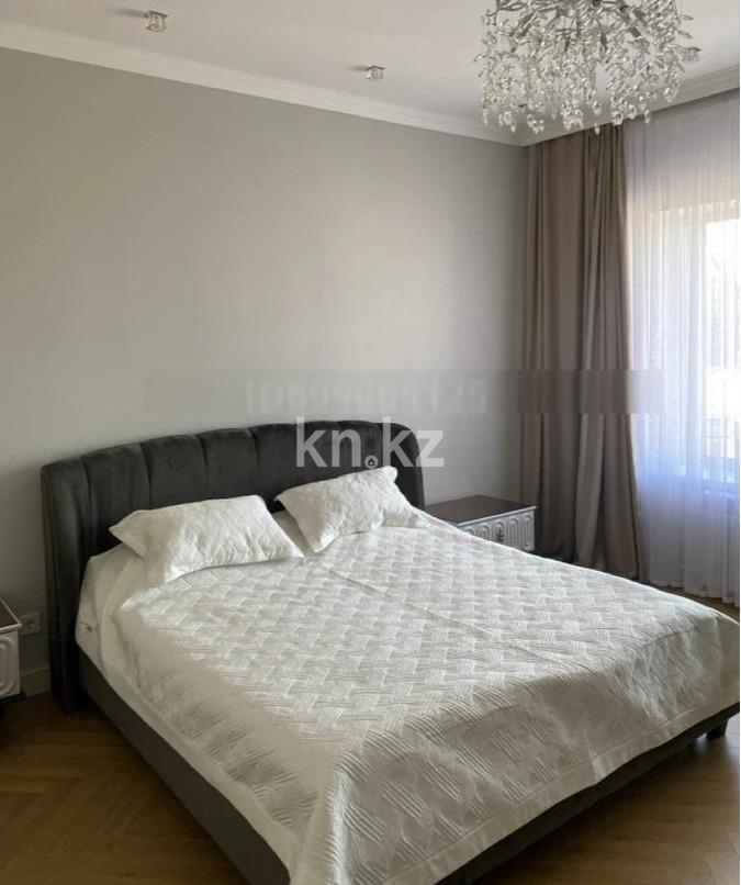 Аренда 4-комнатной квартиры, 200 м² в Алматы - фото 20