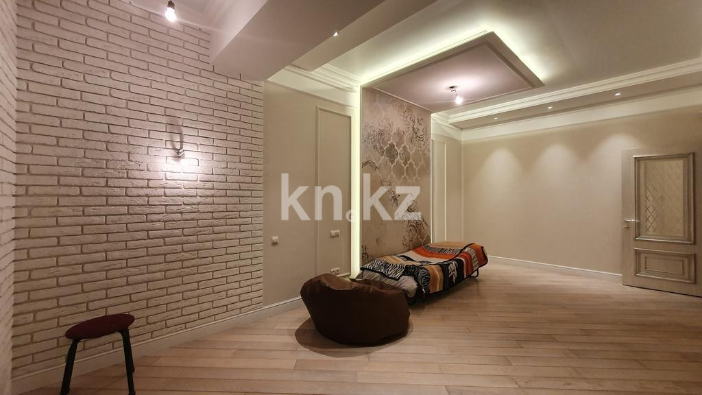 Продажа 5-комнатной квартиры, 200 м², пр. Гагарина, дом  309 в Алматы - фото 15