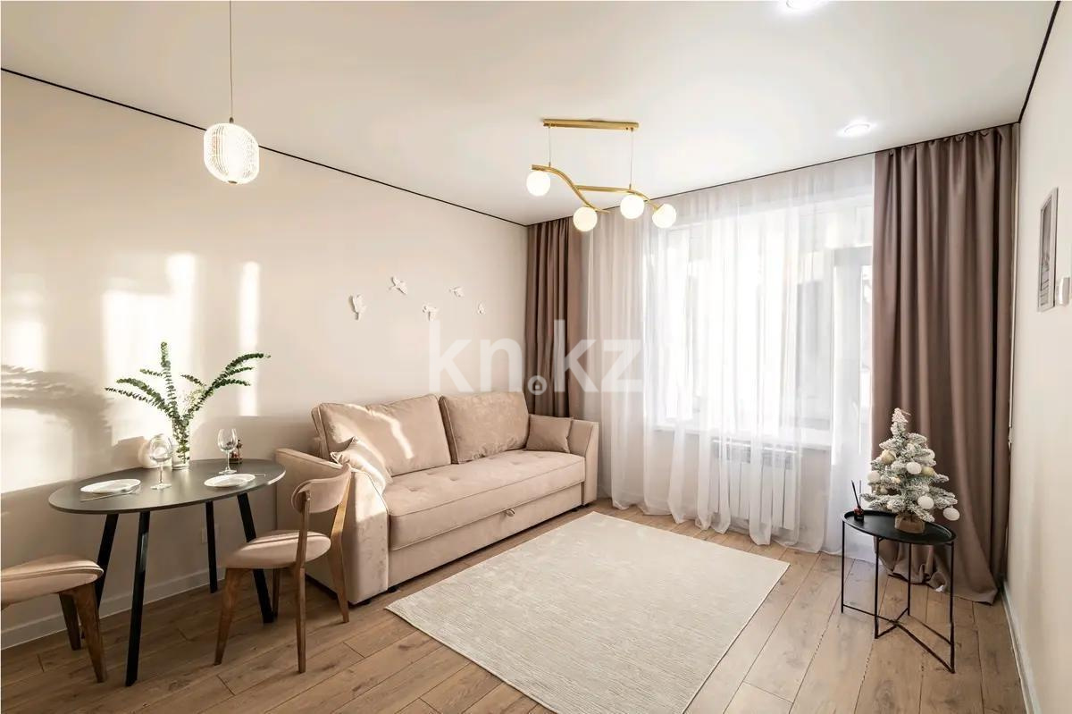 Продажа 2-комнатной квартиры, 45 м², ул. Туркестан, дом  4б стр в Астане