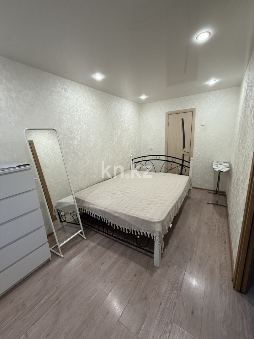 Аренда 2-комнатной квартиры посуточно, 44 м², ул. Кайсенова, дом  119 в Усть-Каменогорске - фото 7