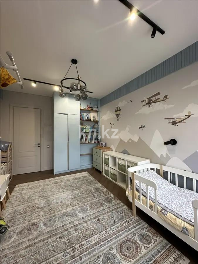 Продажа 4-комнатной квартиры, 116 м², ул. Керей, Жанибек хандар, дом  44 в Астане - фото 3