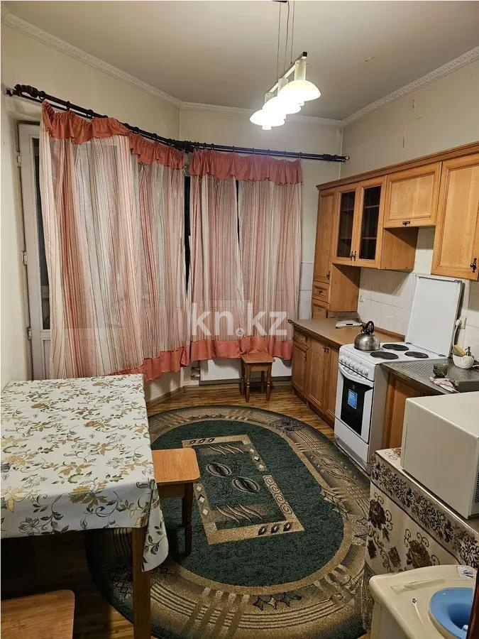 Продажа 2-комнатной квартиры, 70 м², ул. Абдуллиных, дом  56 в Алматы - фото 4