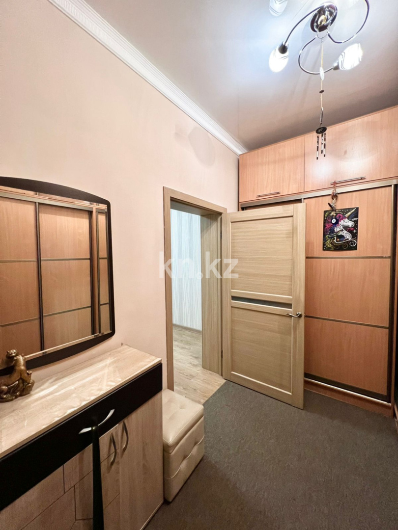 Продажа 3-комнатной квартиры, 102 м², пр. Момышулы, дом  2б - пр. Кошкарбаева в Астане - фото 16