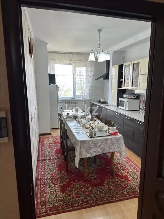 Продажа 2-комнатной квартиры, 62.8 м², ул. Чуланова, дом  155 в Алматы - фото 3