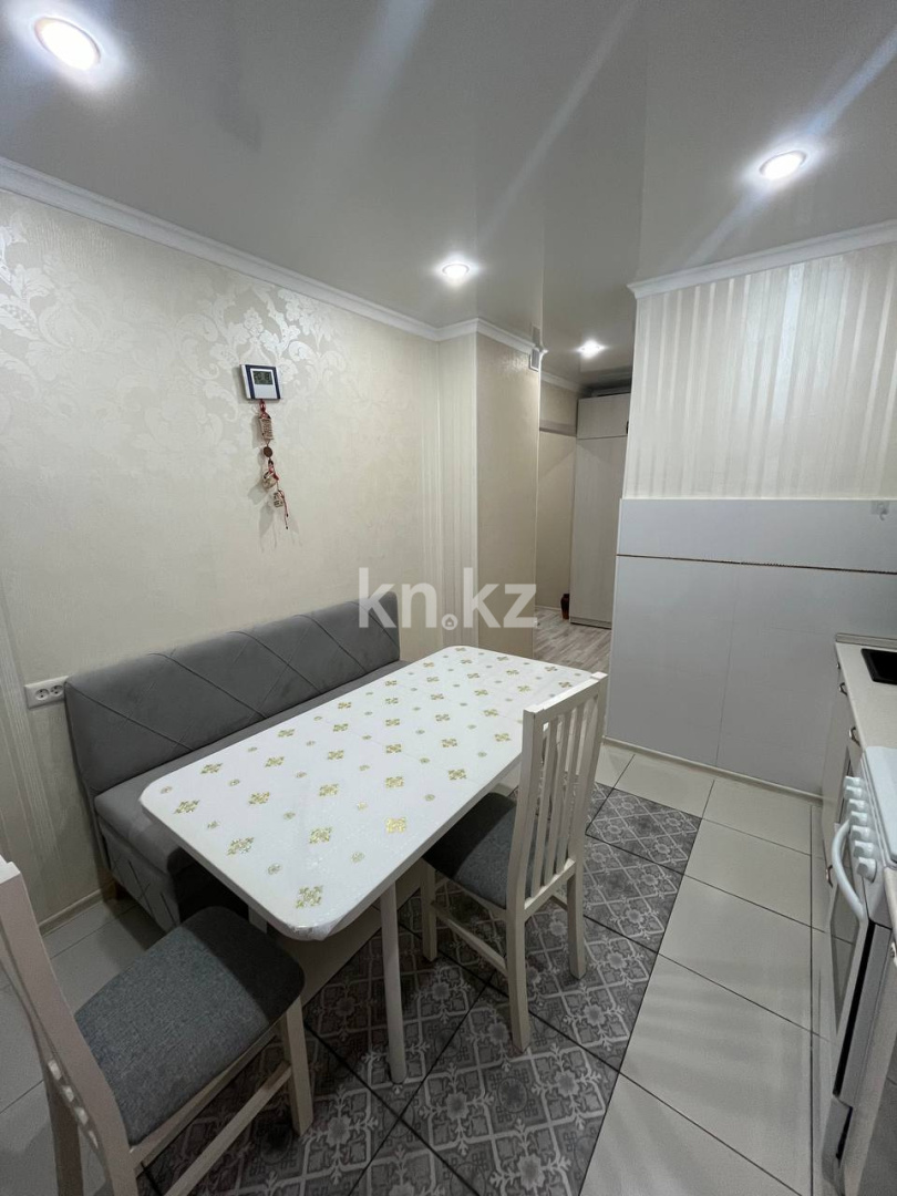 Продажа 2-комнатной квартиры, 54 м², мкр-н Голубые Пруды в Караганде - фото 6