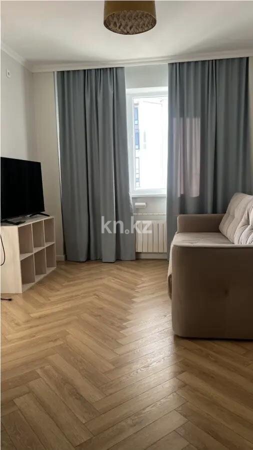 Продажа 1-комнатной квартиры, 38 м² в Астане