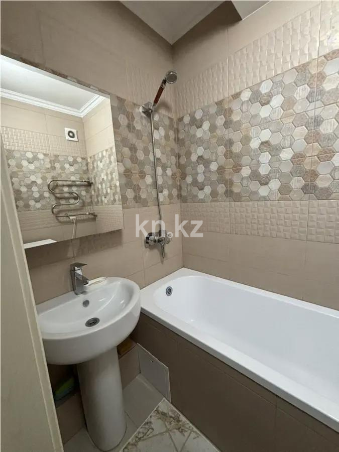 Продажа 3-комнатной квартиры, 72 м², ул. Сыганак, дом  18 в Астане - фото 3