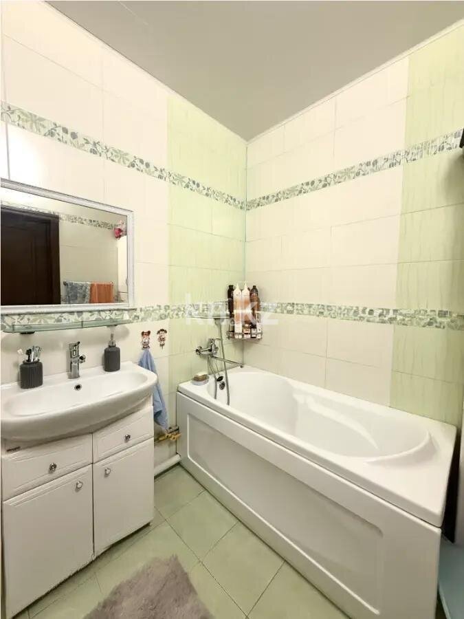 Продажа 2-комнатной квартиры, 72 м² в Астане - фото 4