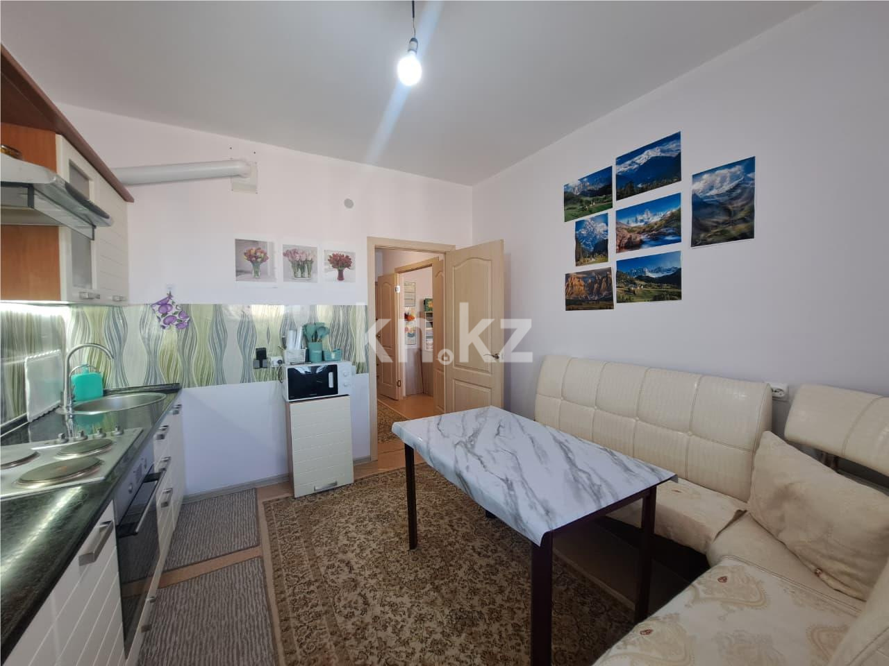 Продажа 3-комнатной квартиры, 92.4 м², ул. Дукенулы, дом  38/1 в Астане - фото 8