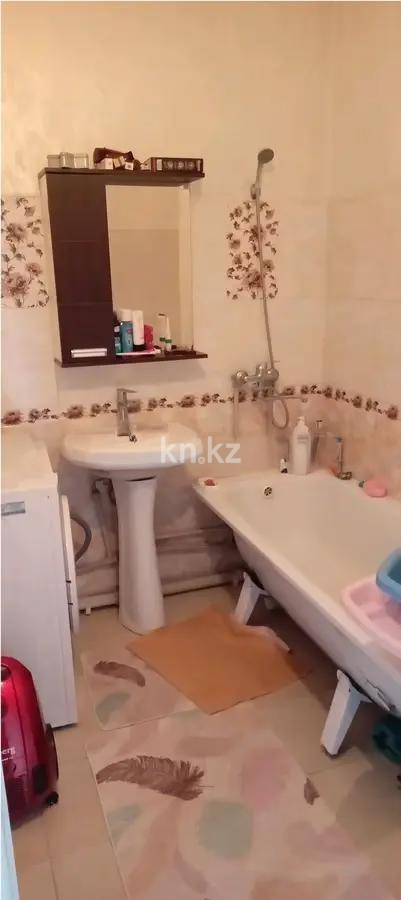 Продажа 2-комнатной квартиры, 63.9 м² в Алматы - фото 4