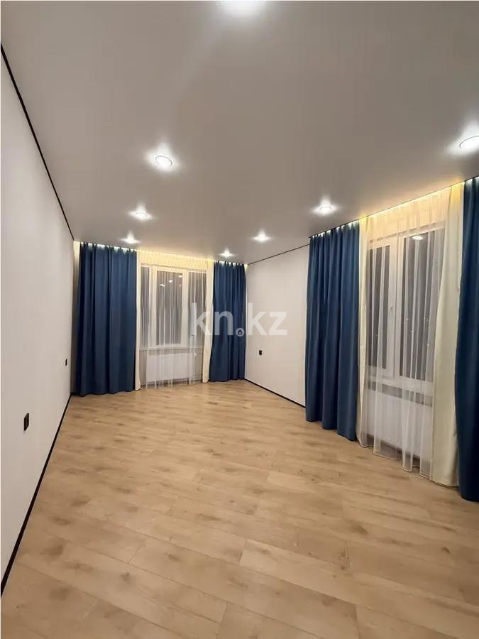 Продажа 3-комнатной квартиры, 85 м², ул. Е-652, дом  20 в Астане - фото 2