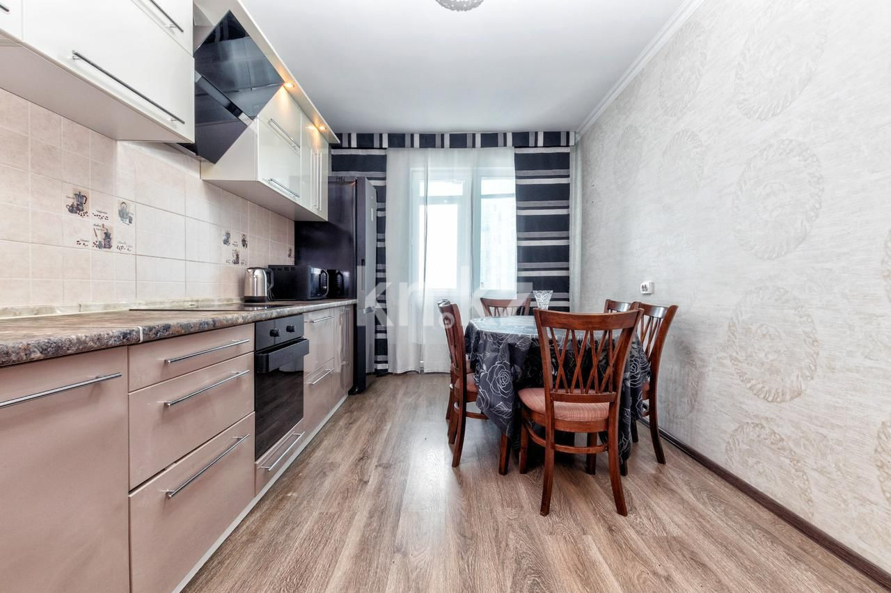 Аренда 3-комнатной квартиры посуточно, 117 м², ул. Сарайшык, дом  5г в Астане - фото 15