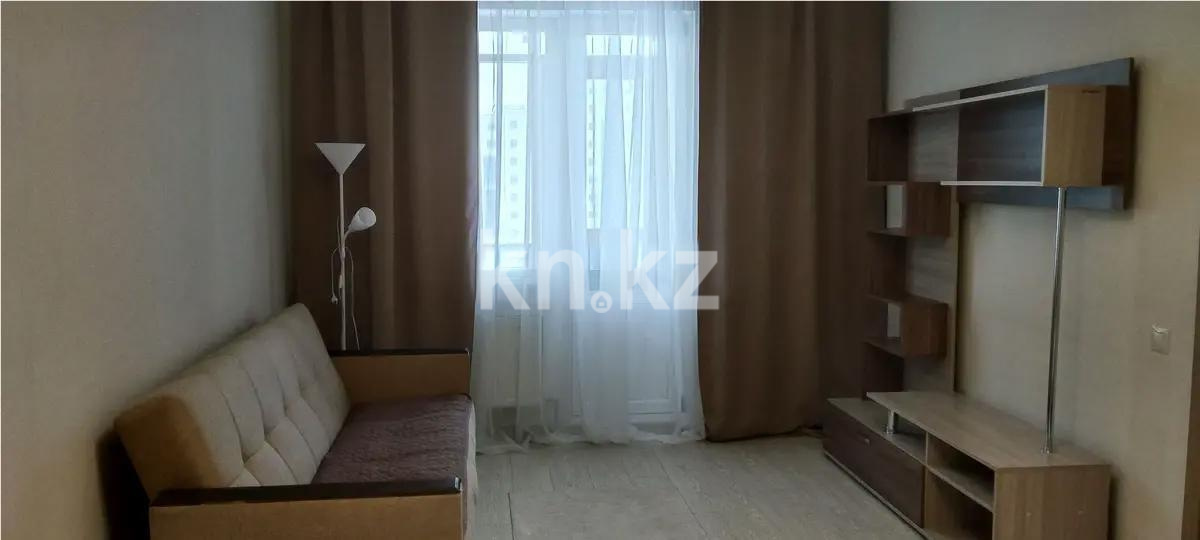 Продажа 1-комнатной квартиры, 45 м², пр. Мангилик Ел, дом  17 в Астане
