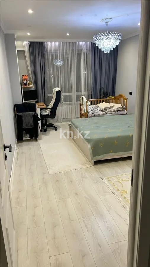 Продажа 2-комнатной квартиры, 67.5 м² в Алматы - фото 2