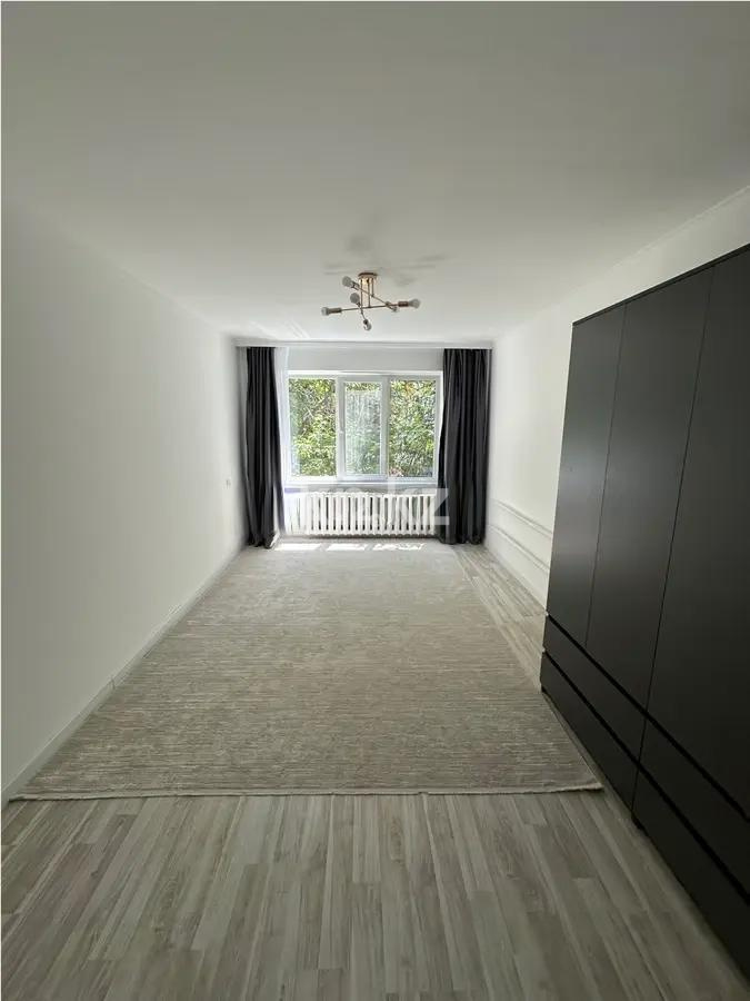 Продажа 3-комнатной квартиры, 65 м², мкр-н Аксай-3, дом  1 в Алматы - фото 2