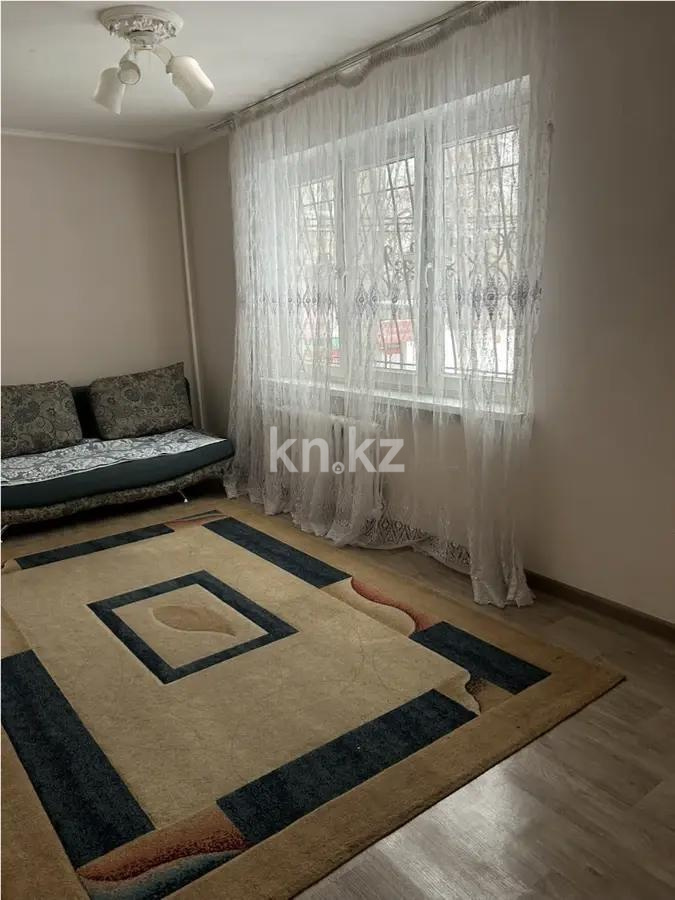Продажа 2-комнатной квартиры, 44 м², мкр-н 4, дом  4 в Алматы - фото 2