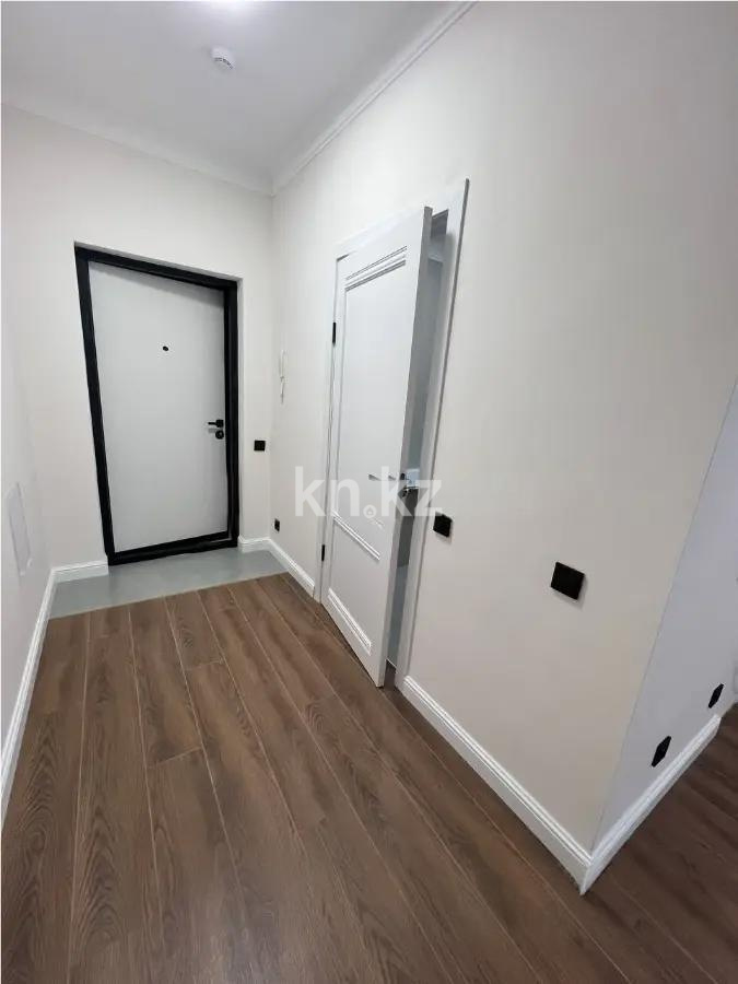 Продажа 1-комнатной квартиры, 30 м², ул. Толе би, дом  28 в Астане - фото 4
