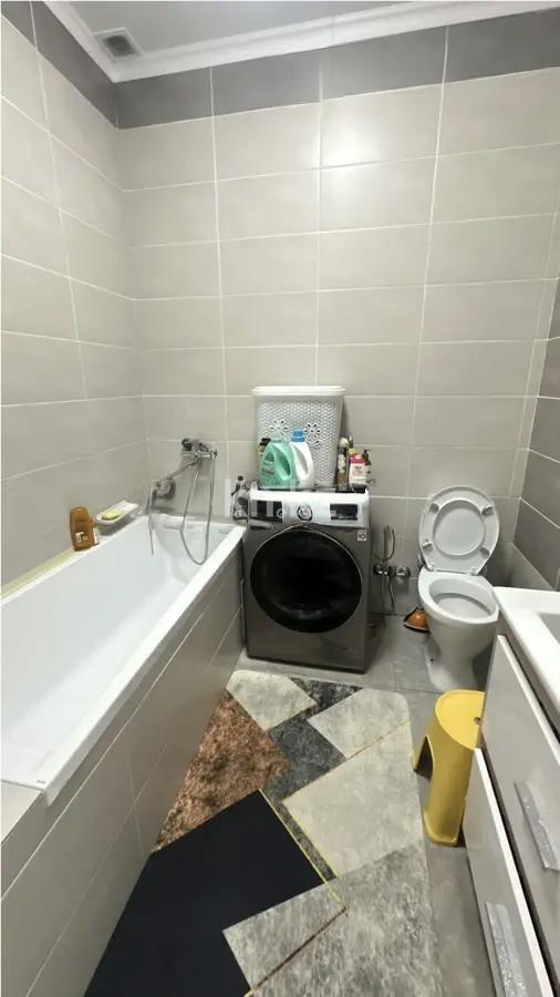 Продажа 3-комнатной квартиры, 96 м², ул. Жилой район 1, дом  9 в Караганде - фото 5