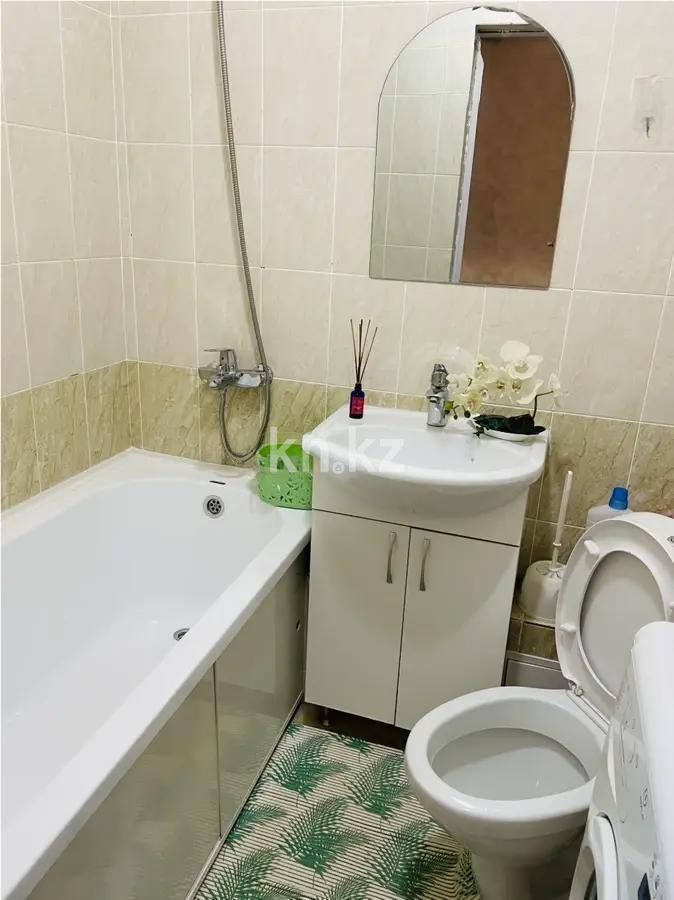 Продажа 1-комнатной квартиры, 30 м², пр. Республики, дом  8 в Астане - фото 3