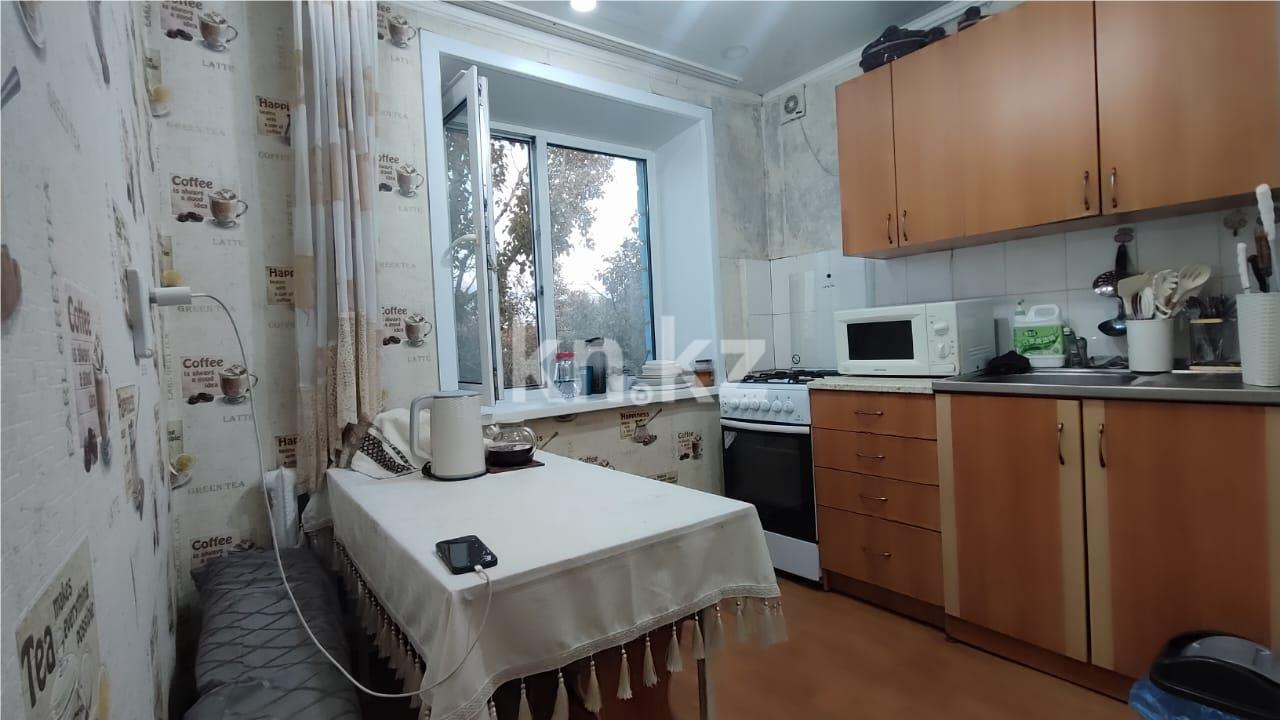 Продажа 2-комнатной квартиры, 47 м², мкр-н 14 в Караганде - фото 5