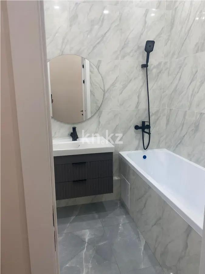 Продажа 3-комнатной квартиры, 65 м², ул. Е-797, дом  7 в Астане - фото 3