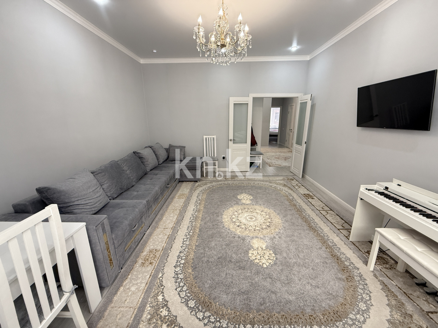 Продажа 2-комнатной квартиры, 65 м², ул. Ашимова, дом  21 в Караганде - фото 3