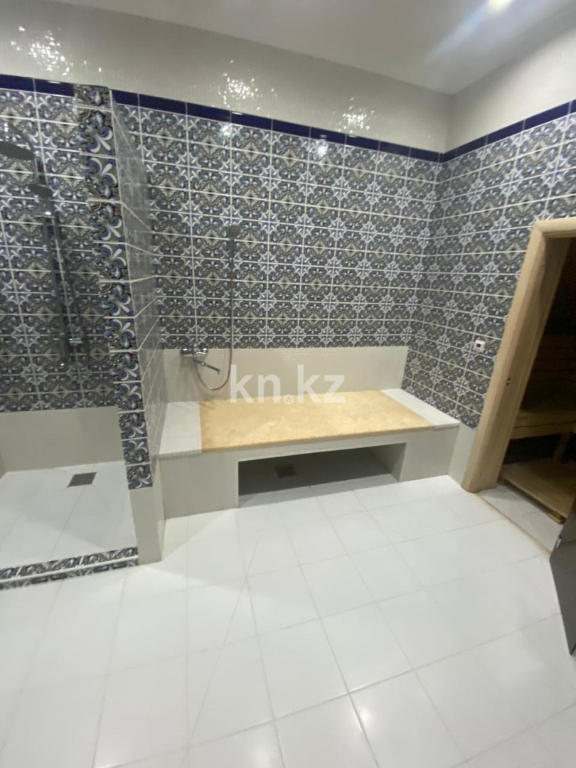 Аренда 10-комнатного дома, 600 м² в Астане - фото 18