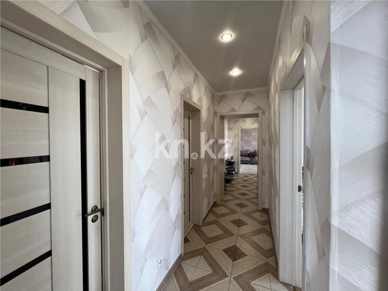 Продажа 4-комнатной квартиры, 88 м² в Караганде - фото 15