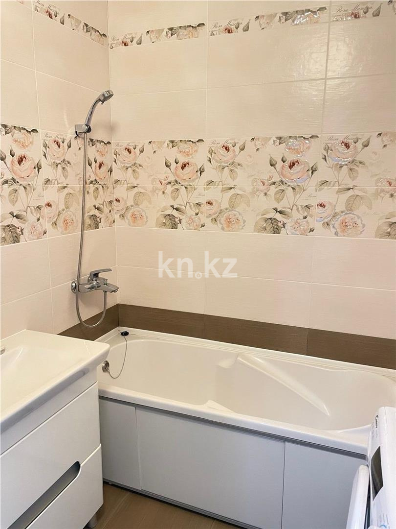 Продажа 2-комнатной квартиры, 72.5 м² в Астане - фото 10