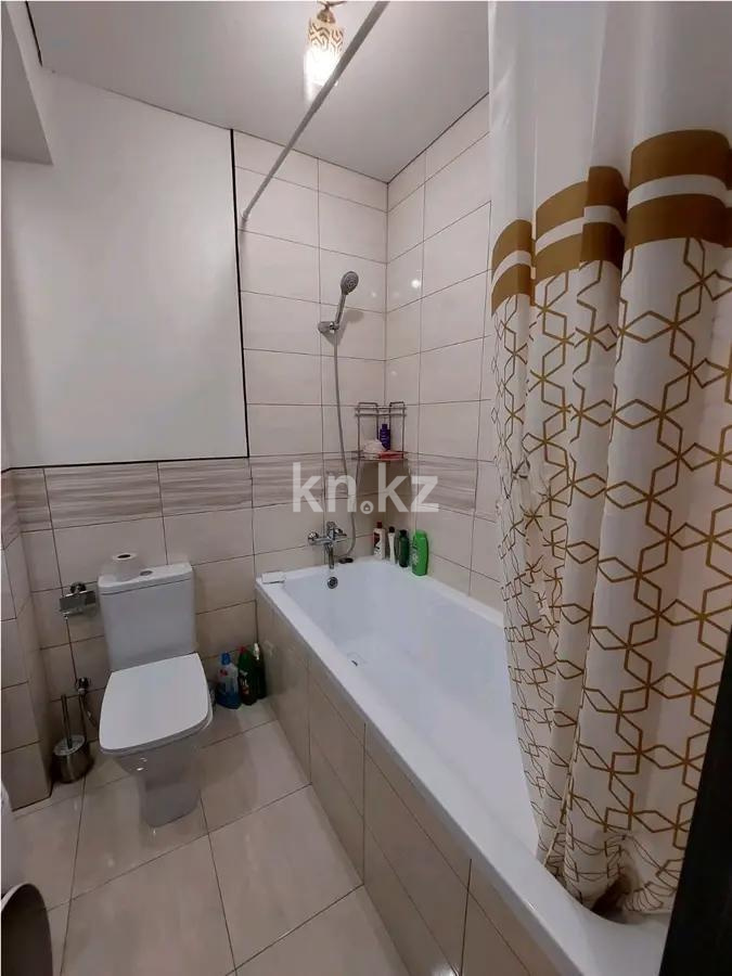 Продажа 2-комнатной квартиры, 71.5 м² в Алматы - фото 4