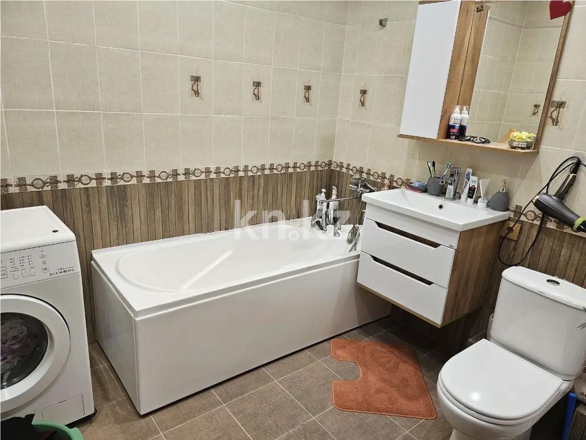 Продажа 3-комнатной квартиры, 98 м², ул. Кекилбайулы, дом  264/5 в Алматы - фото 4