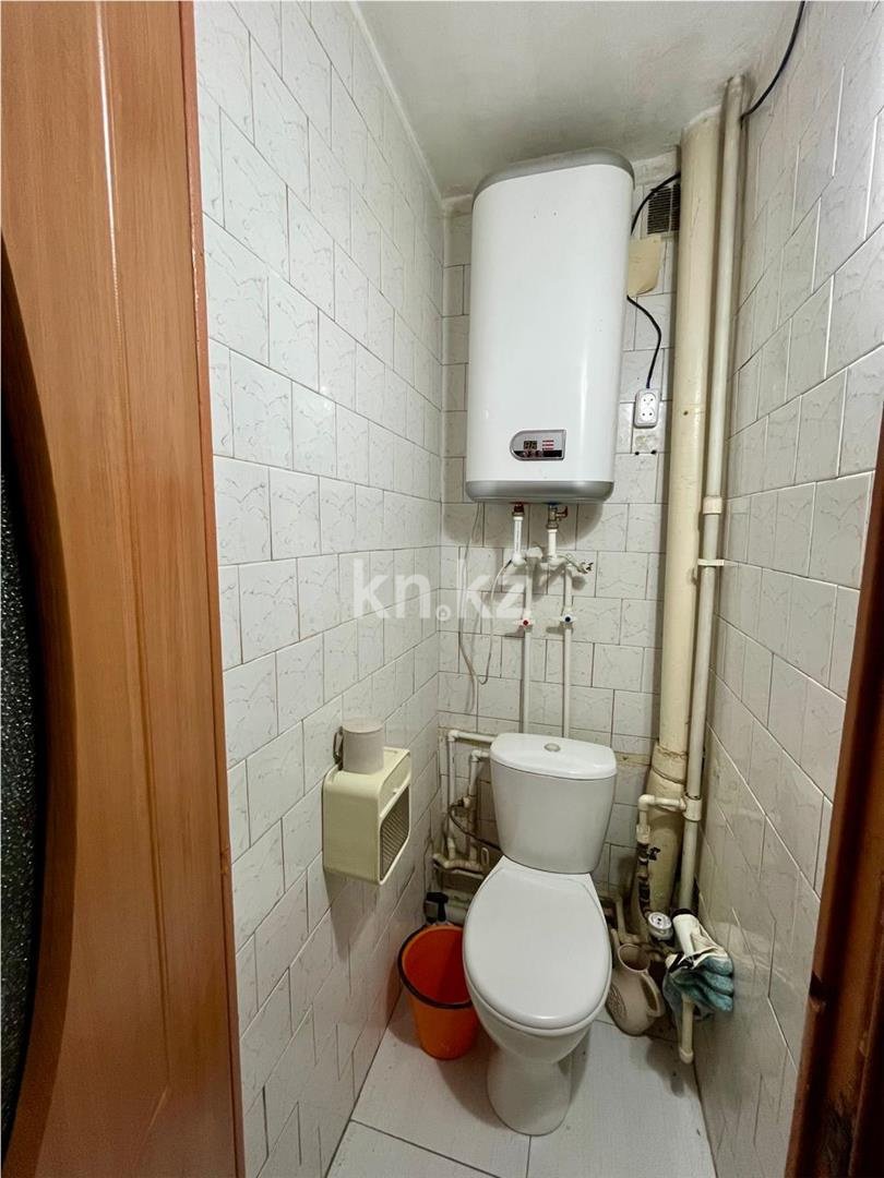 Продажа 3-комнатной квартиры, 63 м², ул. Жекибаева в Караганде - фото 11