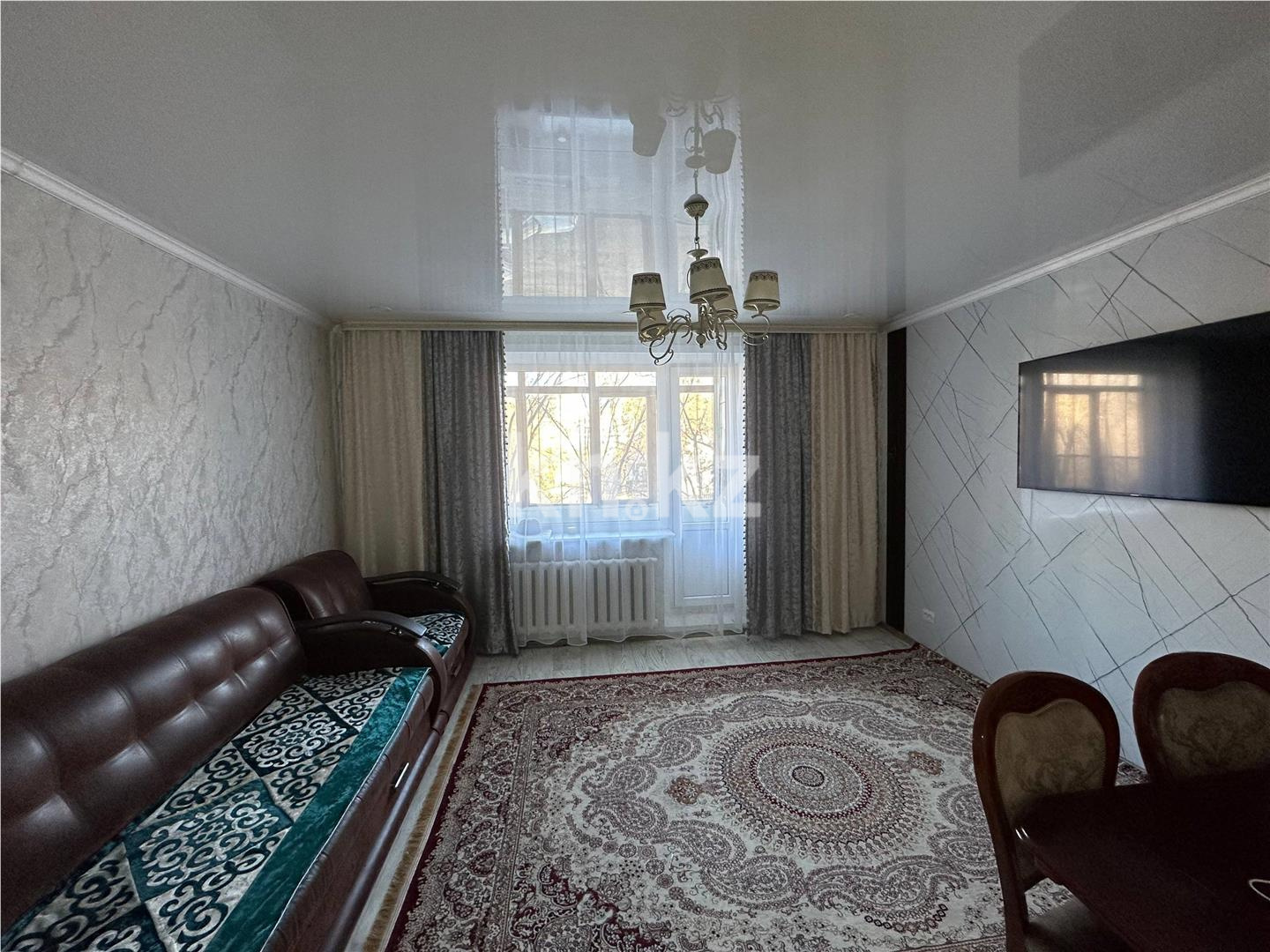 Продажа 2-комнатной квартиры, 54 м², мкр-н Степной-2, дом  2 в Караганде - фото 3