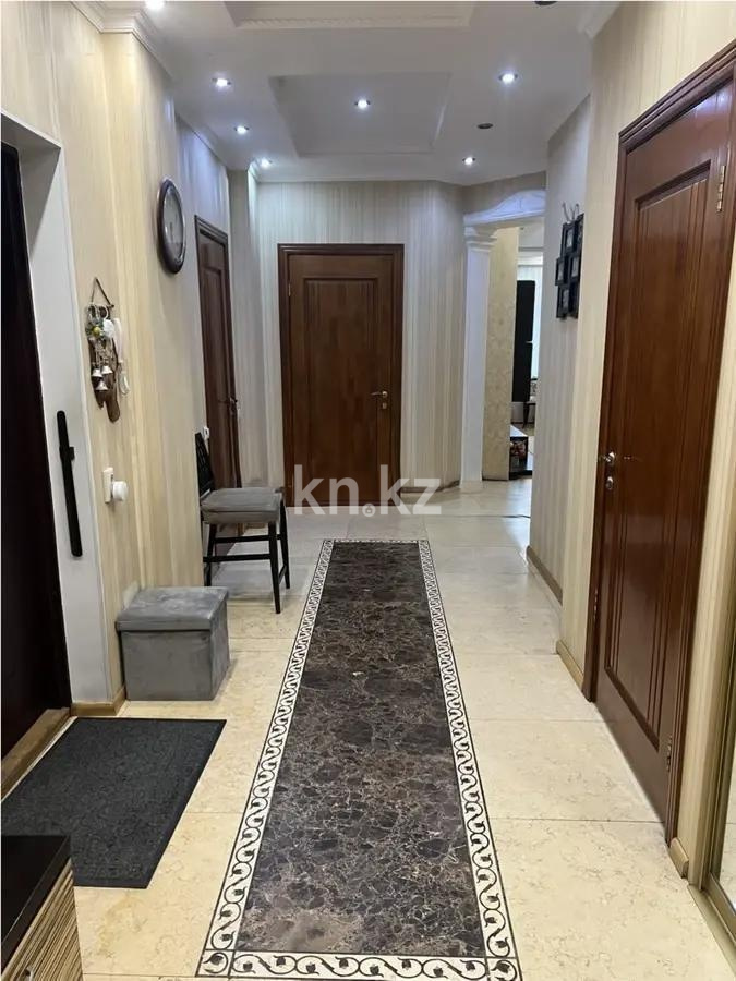 Продажа 4-комнатной квартиры, 110.6 м² в Алматы - фото 3