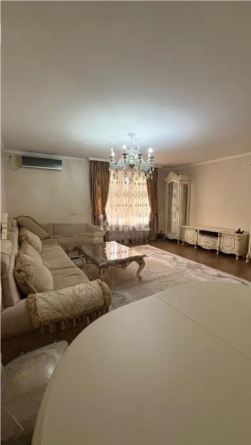 Продажа 4-комнатной квартиры, 165 м² в Алматы