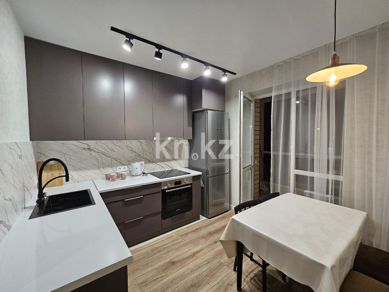 Аренда 2-комнатной квартиры, 60 м² в Астане