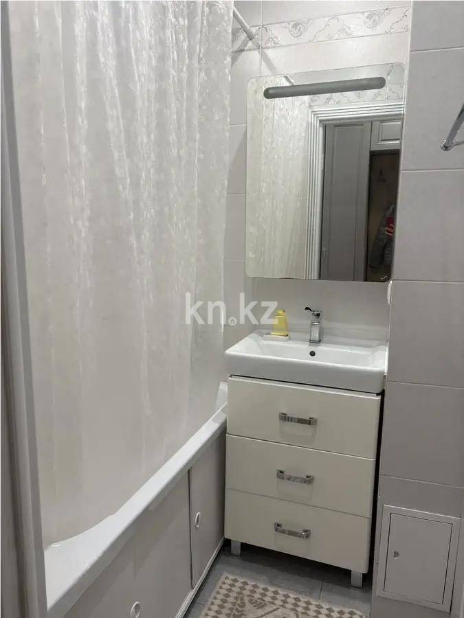 Продажа 3-комнатной квартиры, 81 м², ул. Мусрепова, дом  6 в Астане - фото 5