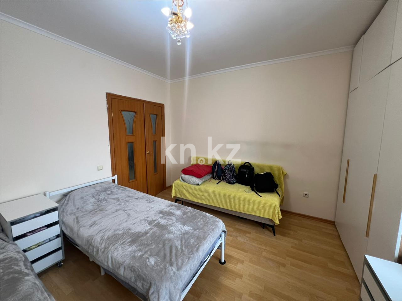 Продажа 2-комнатной квартиры, 57 м², ул. Алиханова в Караганде - фото 2